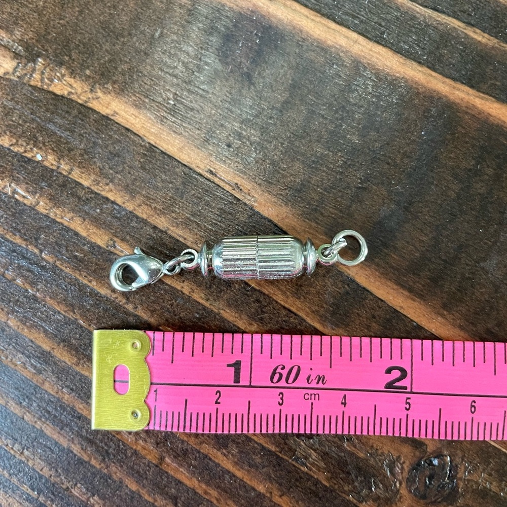 *SALE* Magnetic Necklace Connector 💎